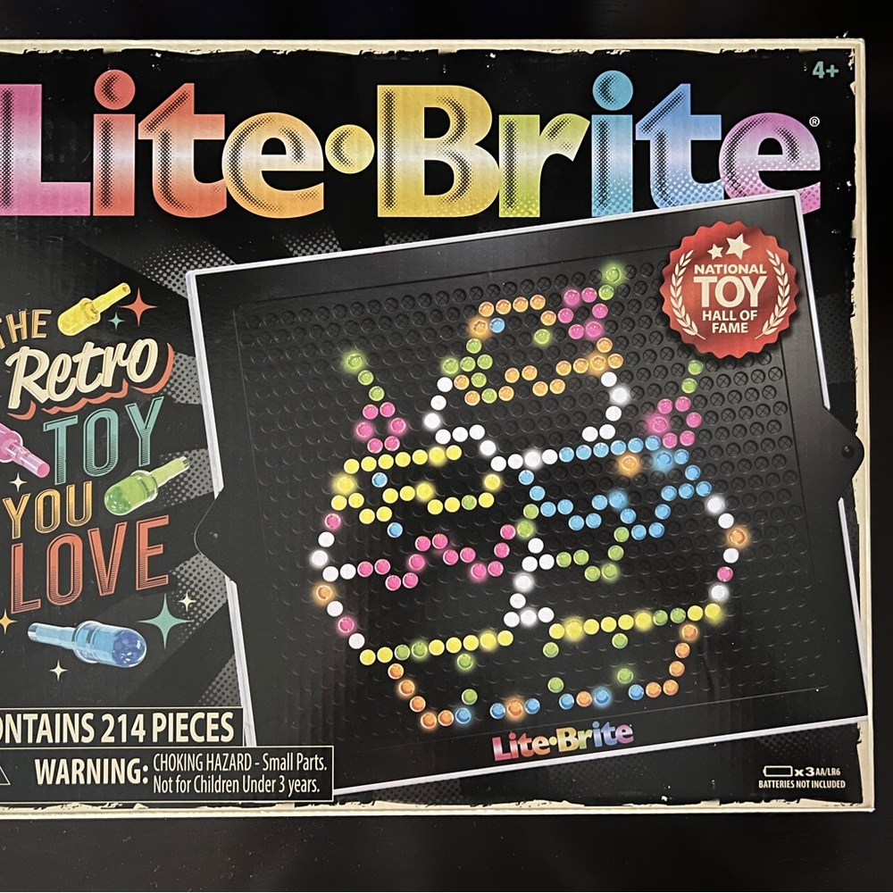 Retro Lite Brite Toy with Illuminated 214 Pegs